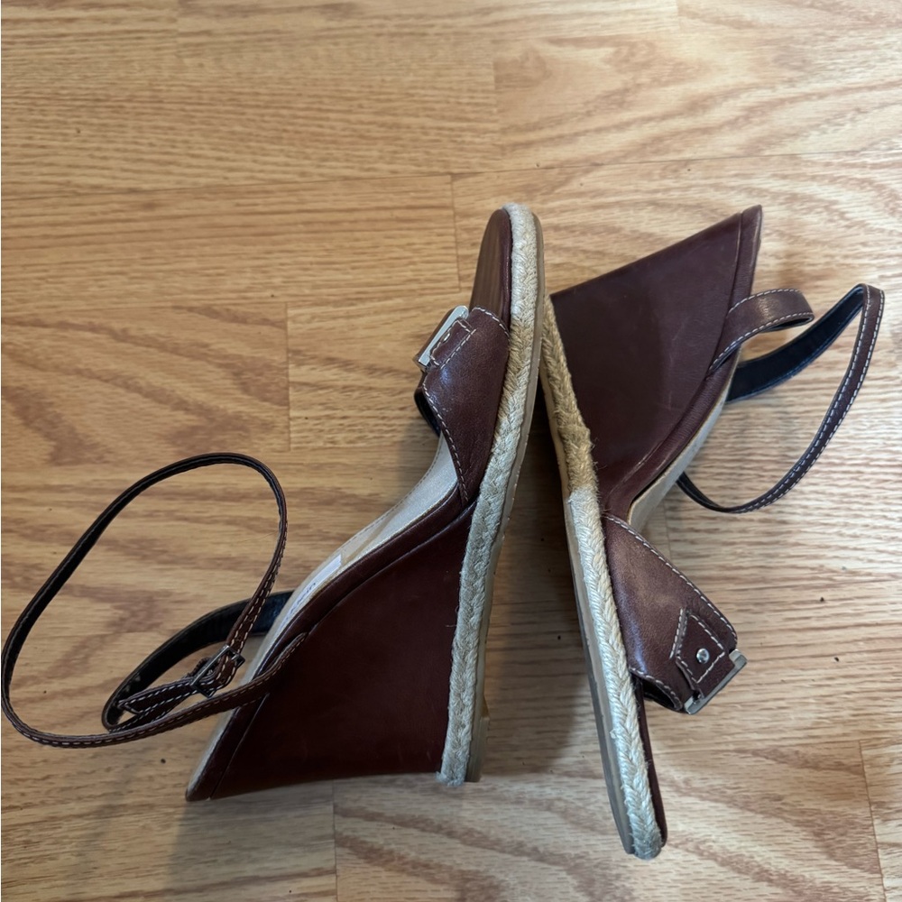 Calvin Klein Catherine Women's Brown Leather  Wedge Sandals size 8 - Picture 5 of 6